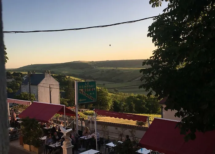 Du Rempart